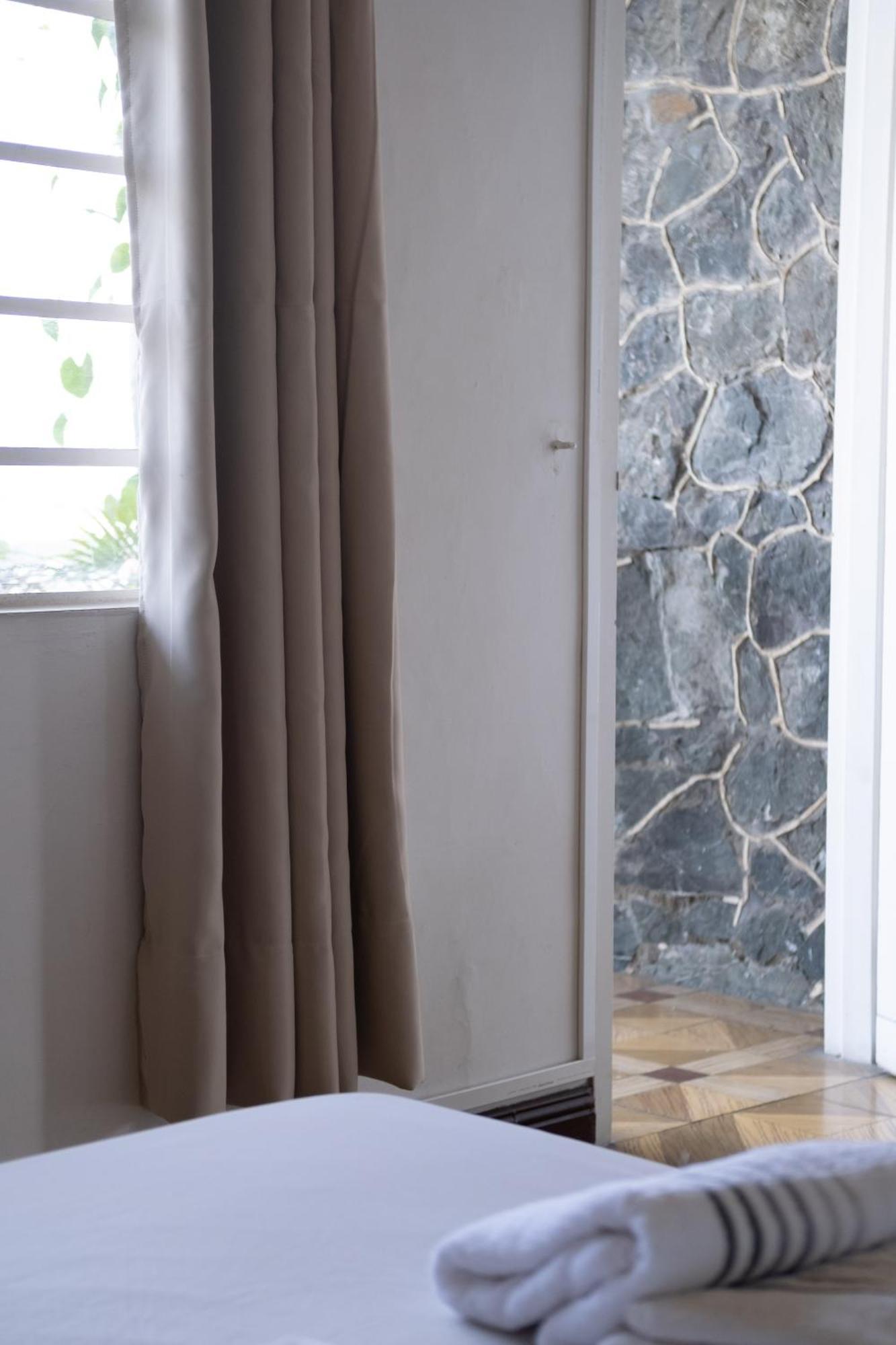 La Palmera Hostel Cali Ngoại thất bức ảnh